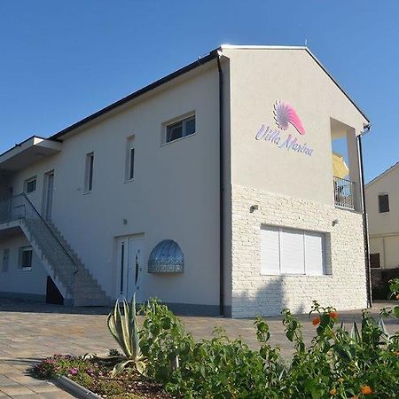 Apartments Villa Marina Vodice Esterno foto