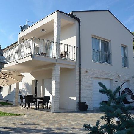 Apartments Villa Marina Vodice Esterno foto