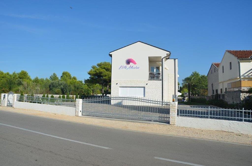 Apartments Villa Marina Vodice Esterno foto