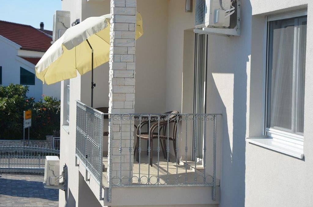 Apartments Villa Marina Vodice Camera foto